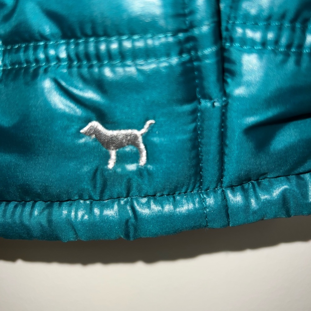 PINK Victoria's Secret Teal Quilted Puffer Vest with Eagles Patch - Picture 7 of 7